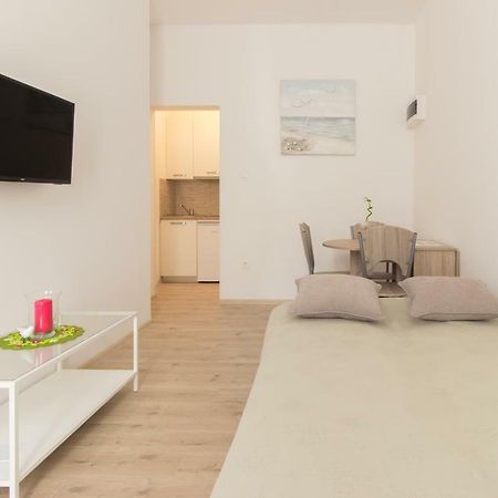Kike 80 Apartment Split Exterior photo
