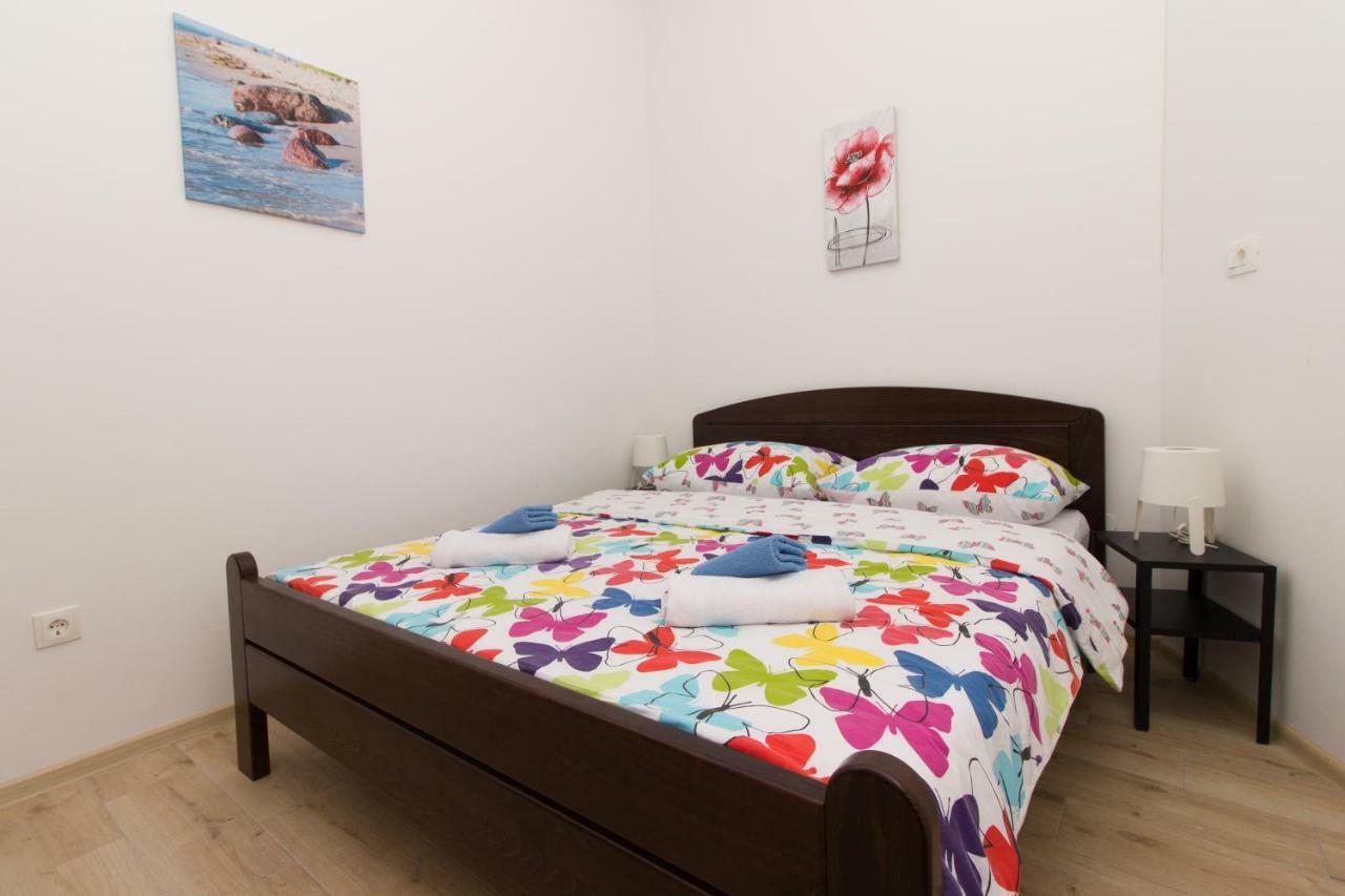 Kike 80 Apartment Split Exterior photo